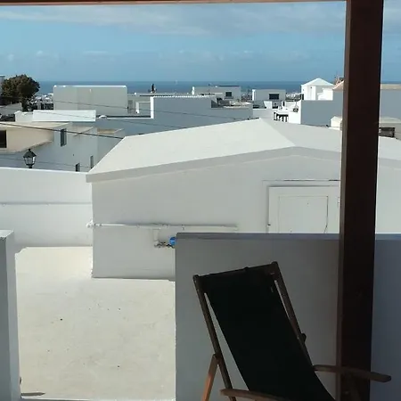 Апартаменты Rooftop With 360 Views To The Ocean And The Volcanoes *