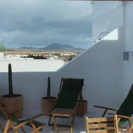 Rooftop With 360 Views To The Ocean And The Volcanoes Tahiche